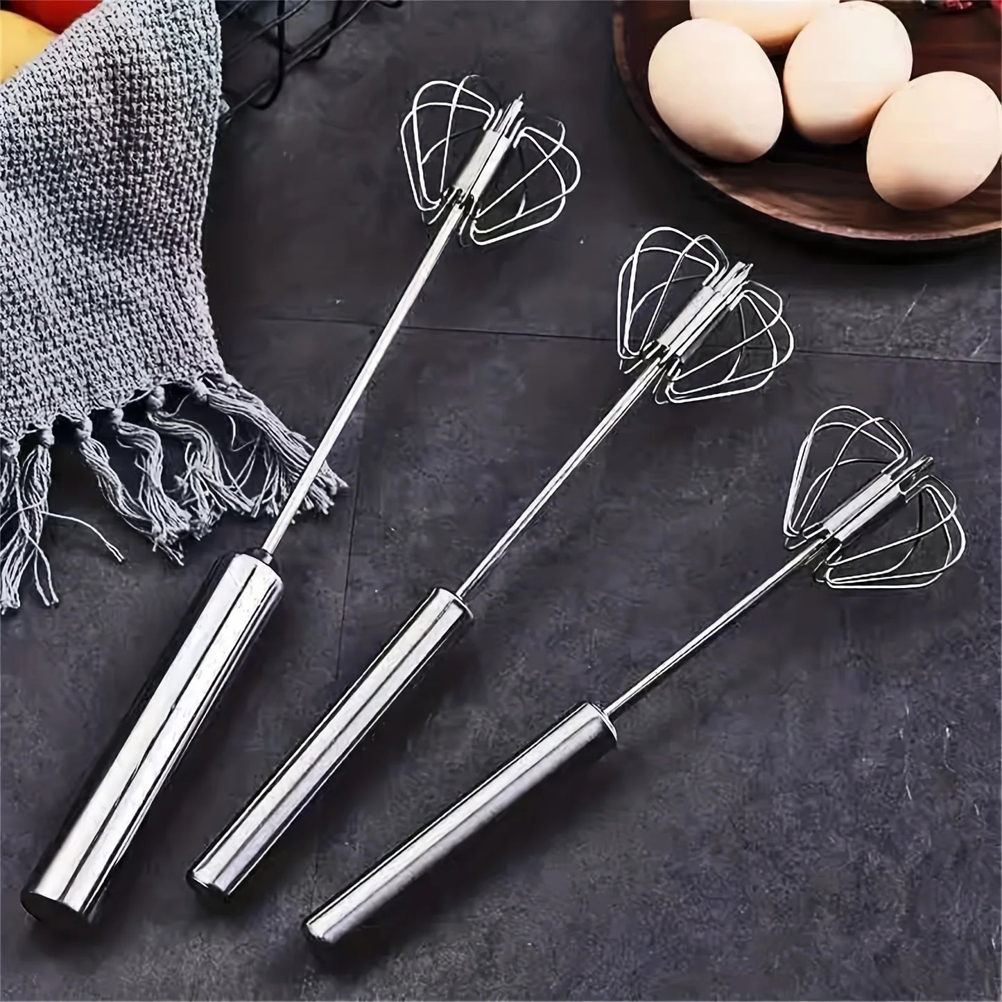 Batteur à œufs semi‑automatique inox